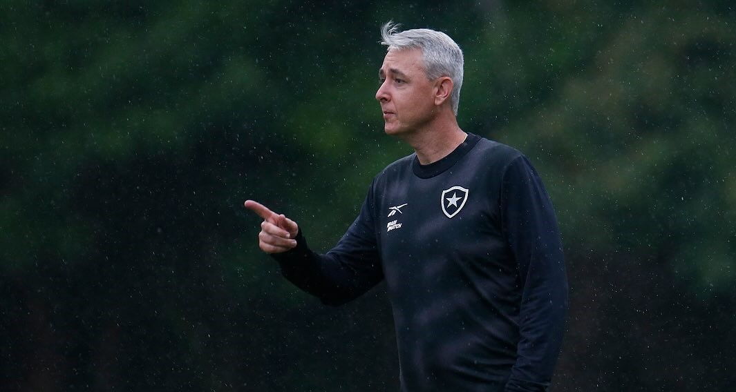 Thiago Nunes a treinar o Botafogo