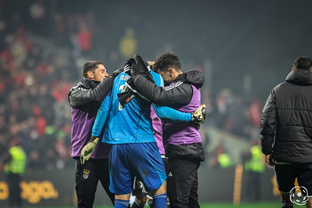 Anatoliy Trubin a jogar pelo Benfica