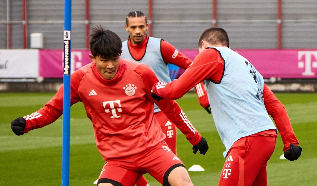 Jogadores do Bayern Munique a treinar