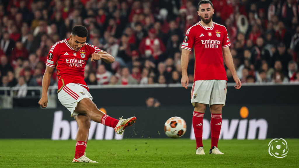 Benfica a jogar pela Liga Europa