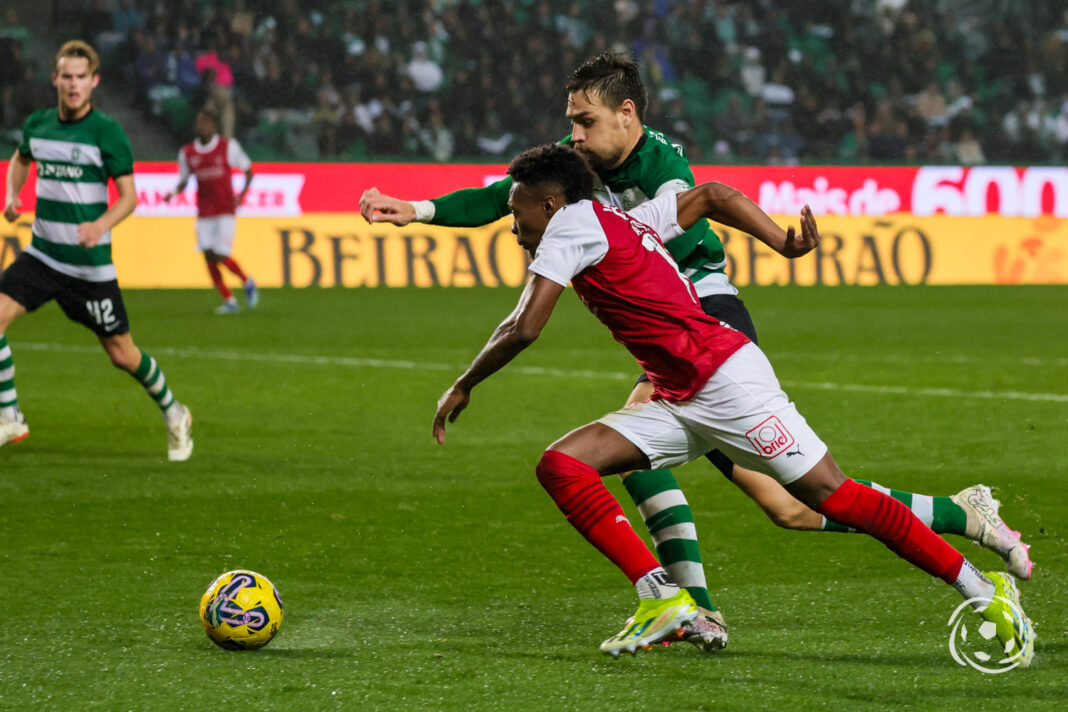 Álvaro Djaló a jogar pelo Braga frente ao Sporting