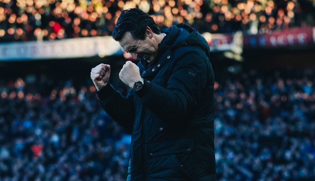 Unai Emery a treinar o Aston Villa