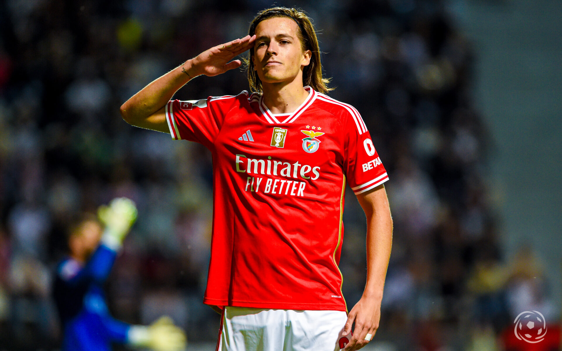 Benfica oficializa Álvaro Carreras até 2029 