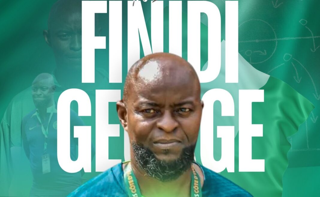 George Finidi Nigéria