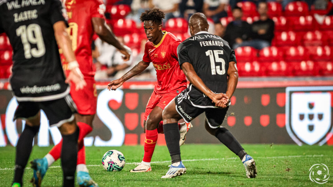 Félix Correia com o Gil Vicente na Primeira Liga