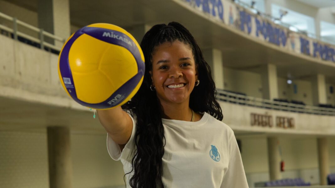 Lauren Page Voleibol FC Porto