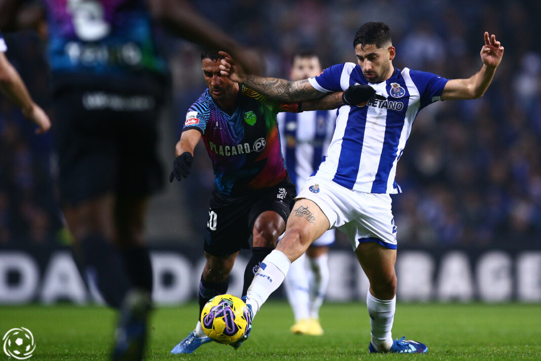 Rúben Ribeiro Chaves Alan Varela FC Porto