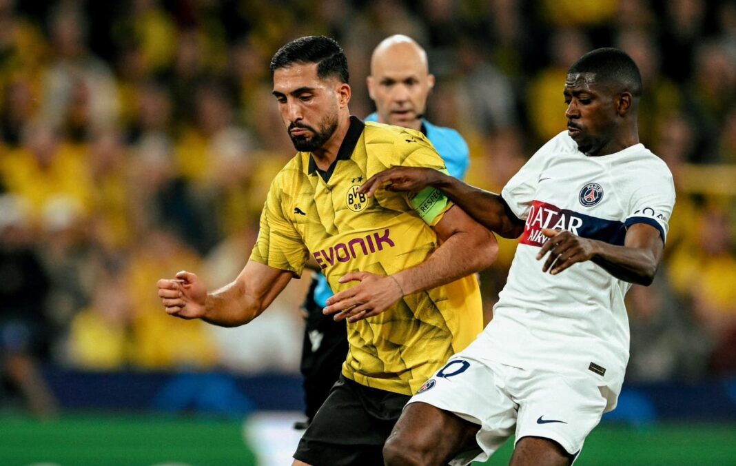 Borussia Dortmund a jogar com o PSG