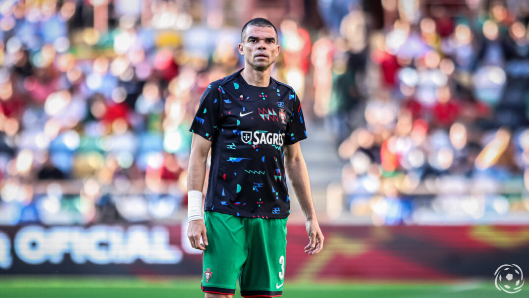 Pepe a jogar por Portugal