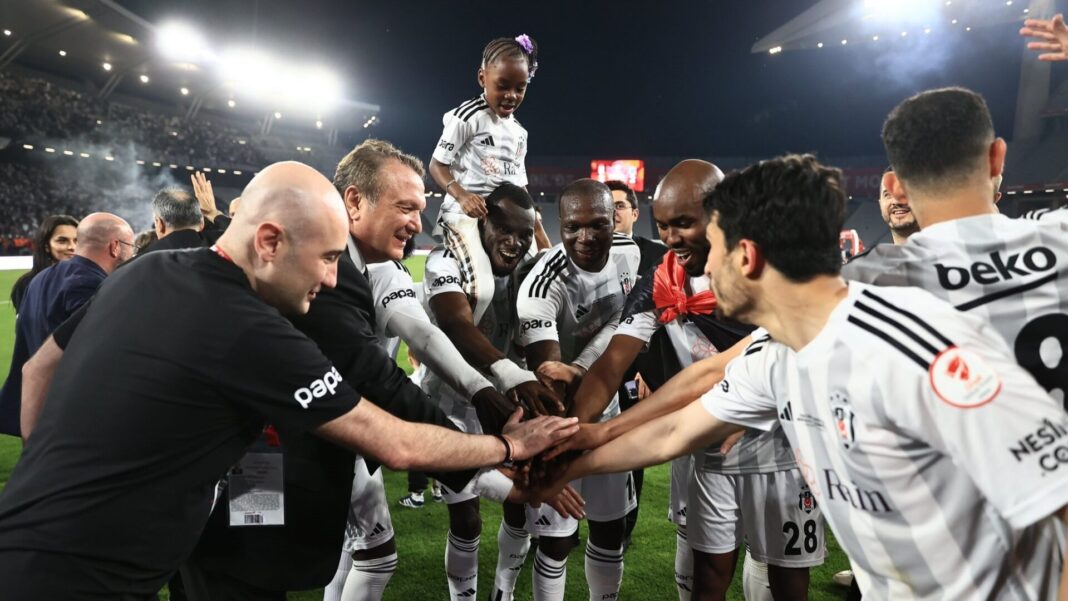 Besiktas Jogadores