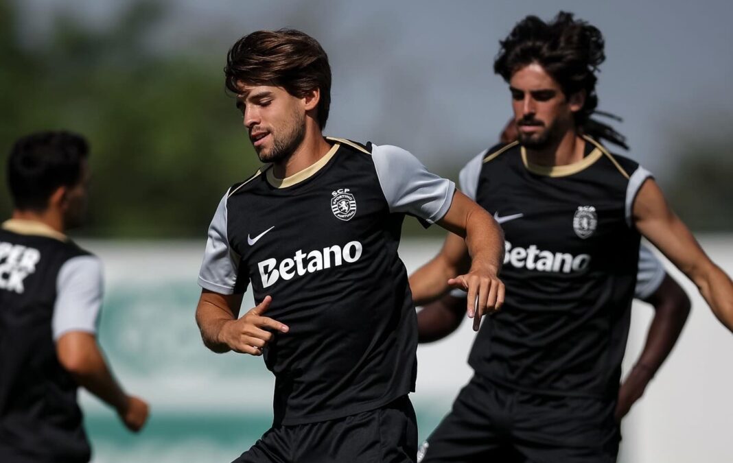 Jogadores do Sporting a treinar