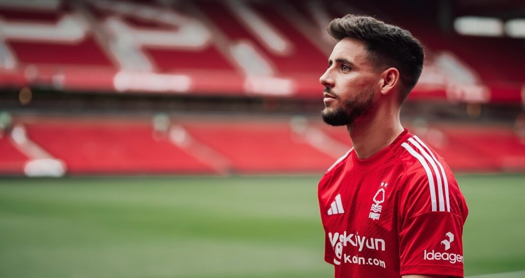 Álex Moreno Nottingham Forest