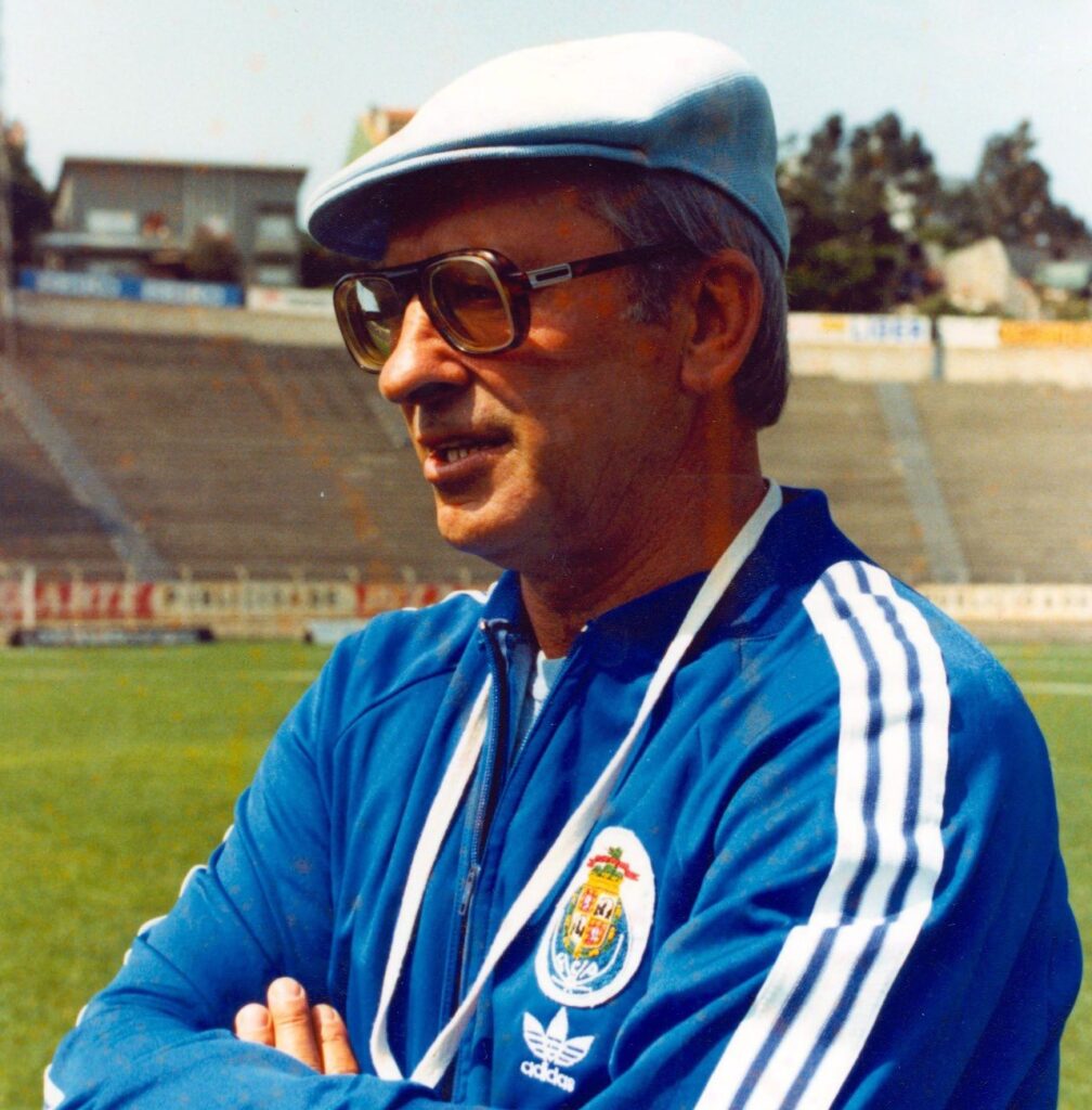 José Maria Pedroto num treino do FC Porto