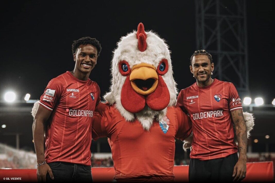 Jordi Mboula e Cauê dos Santos