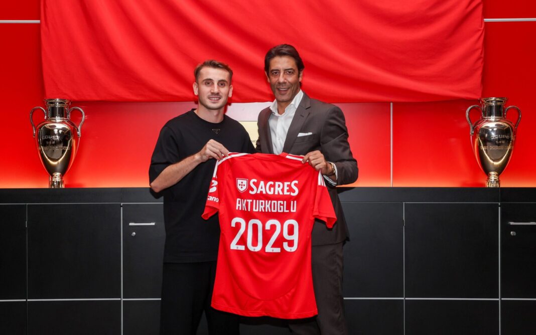 Kerem Akturcoglu Benfica Rui Costa