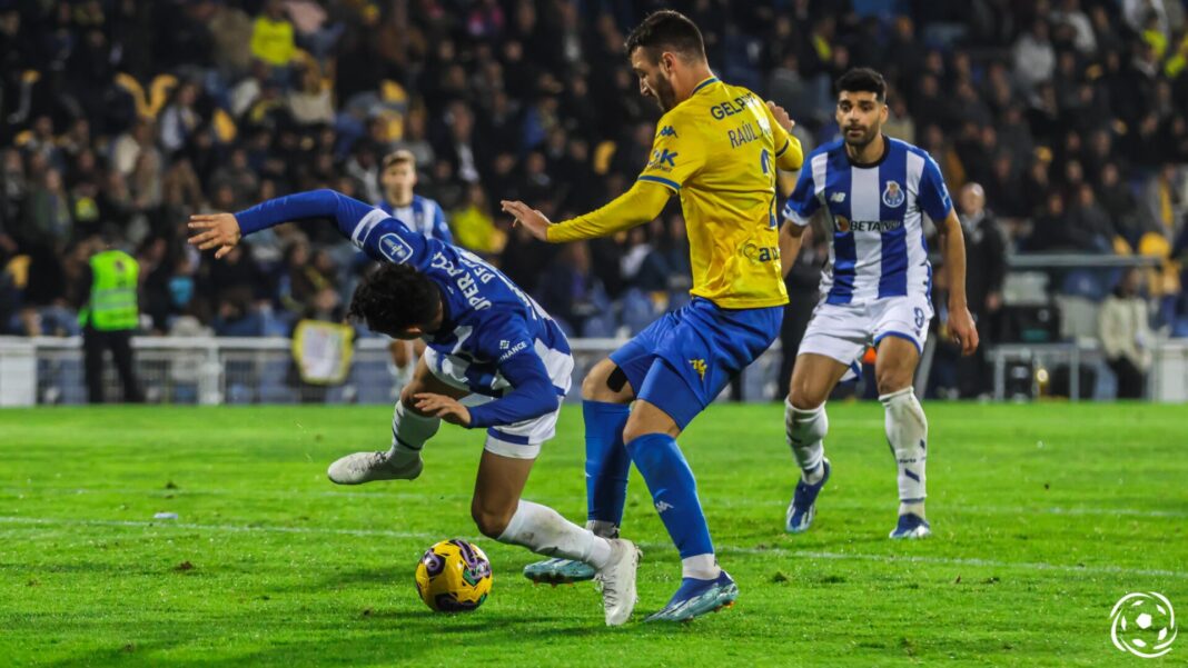 Raúl Parra Estoril Praia