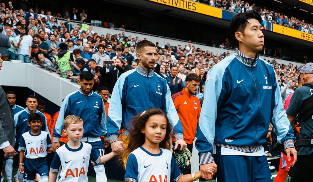 Jogadores do Tottenham