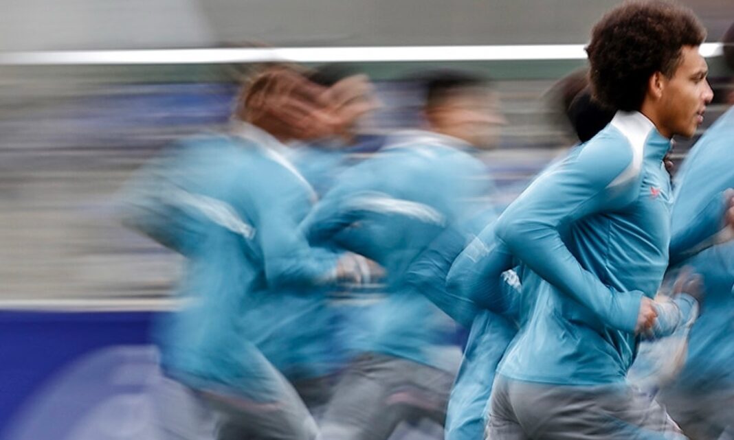 Jogadores do Atlético de Madrid a treinar