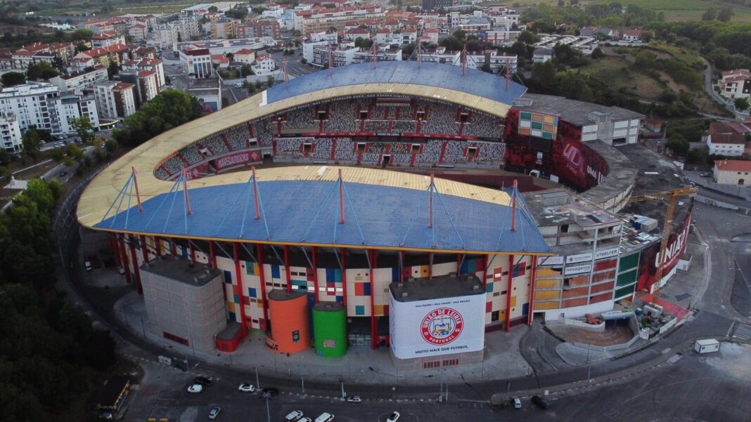 União de Leiria Estádio Municipal Dr. Magalhães Pessoa