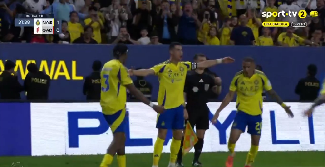 Gorgeous Al Nassr Vs Al Qadsiah: Ronaldo And Nacho Face Off, And Other Key Battles Background in HD Gorgeous Al Nassr Vs Al Qadsiah: Ronaldo And Nacho Face Off, And Other Key Battles Background in HD