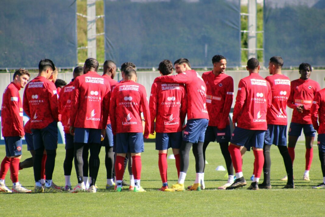 Oliveirense Oliveirense