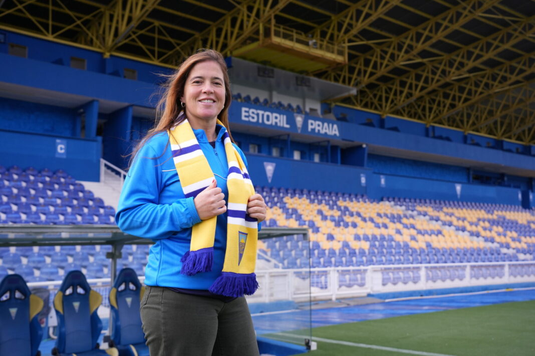 Liliana Dinis Liliana Dinis Estoril Praia